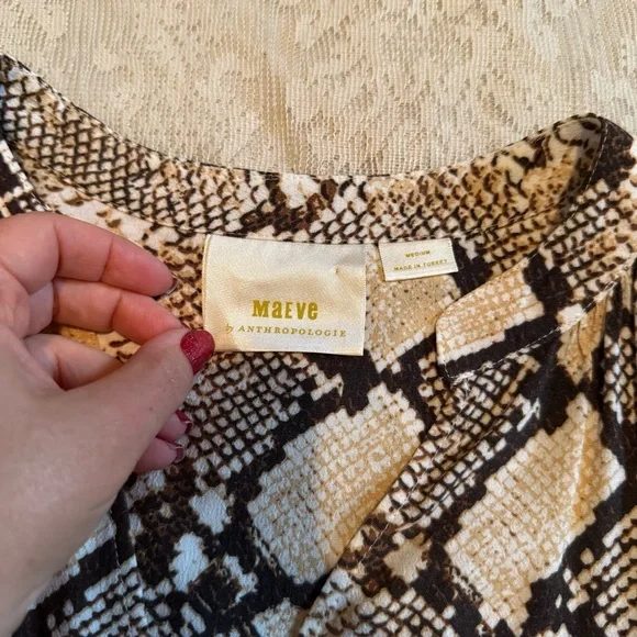 Maeve by Anthropologie Juno Snakeskin V-neck dress - Picture 3 of 10